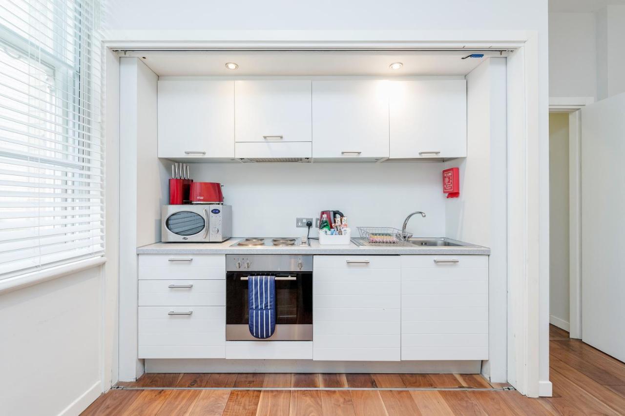 Roomspace Serviced Apartments - Sterling House London Eksteriør billede